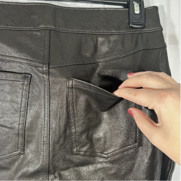 NWT $148‎ Spanx [ Medium ] Faux Leather-Like Ankle Skinny Pants in Black  _ - Picture 10 of 14